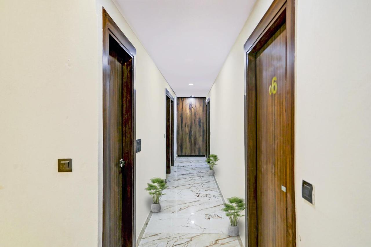 Hotel O Royal Lotus Stay Near Ip Extension Metro Station Neu-Delhi Exterior foto