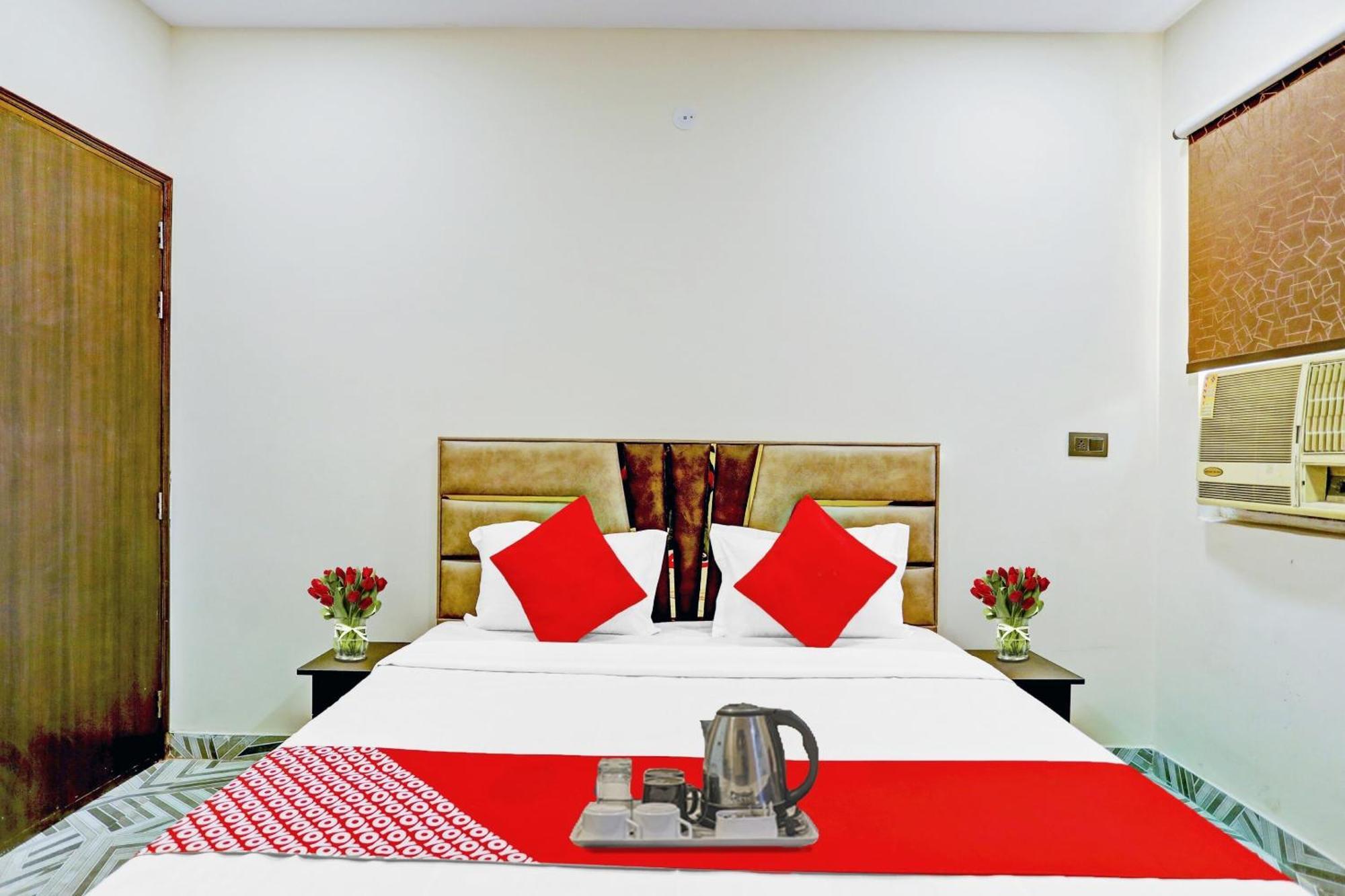 Hotel O Royal Lotus Stay Near Ip Extension Metro Station Neu-Delhi Exterior foto