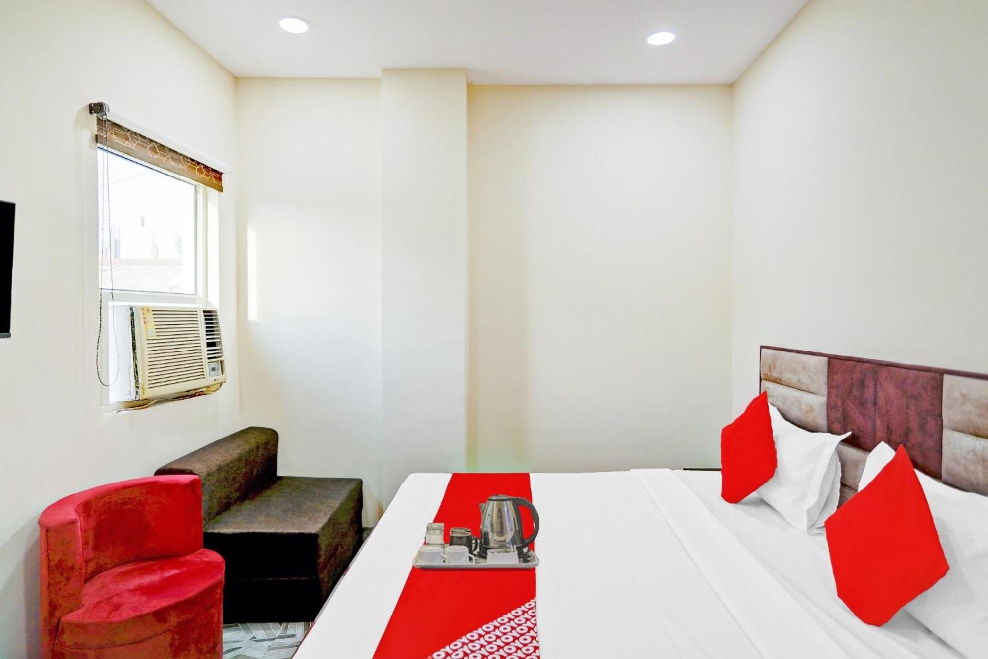 Hotel O Royal Lotus Stay Near Ip Extension Metro Station Neu-Delhi Exterior foto
