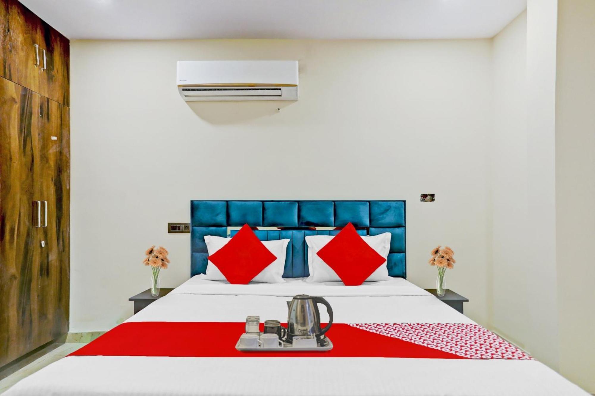 Hotel O Royal Lotus Stay Near Ip Extension Metro Station Neu-Delhi Exterior foto