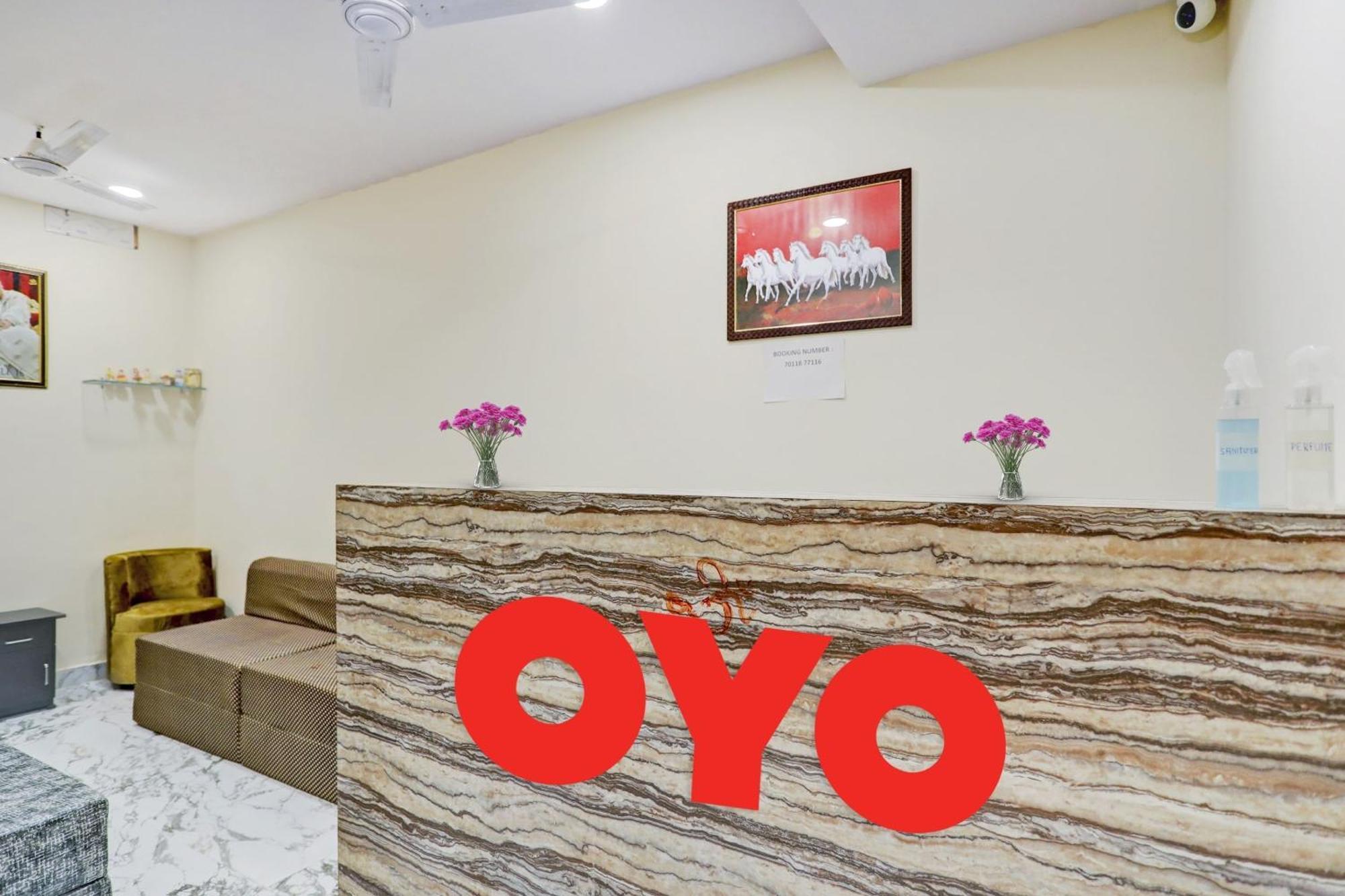 Hotel O Royal Lotus Stay Near Ip Extension Metro Station Neu-Delhi Exterior foto